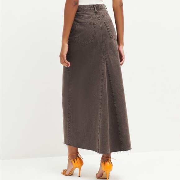 NWT Tazz Maxi Denim Skirt in size 30 - Picture 2 of 3